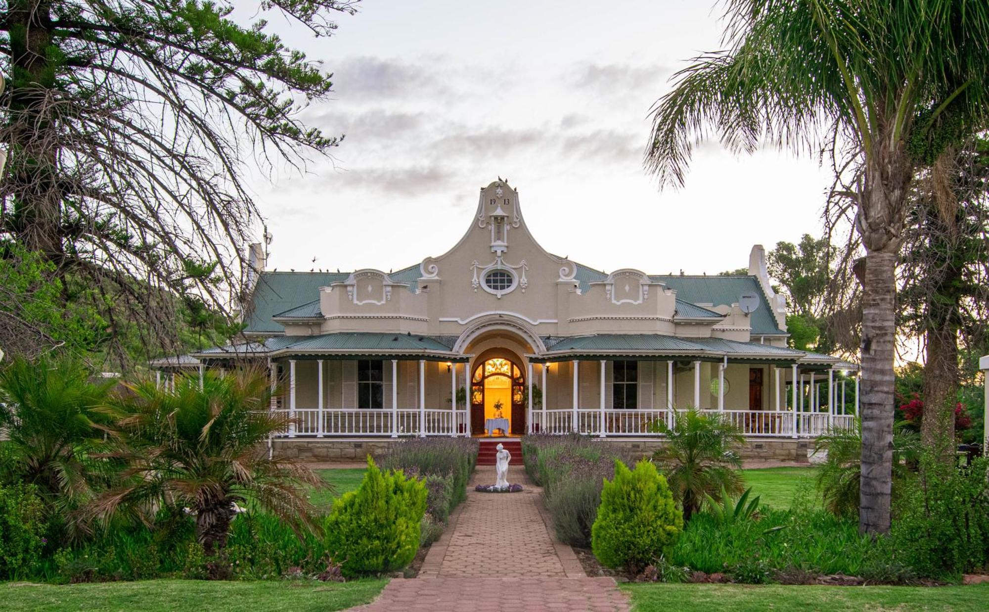 Bakenskraal Ostrich Palace Oudtshoorn Dış mekan fotoğraf